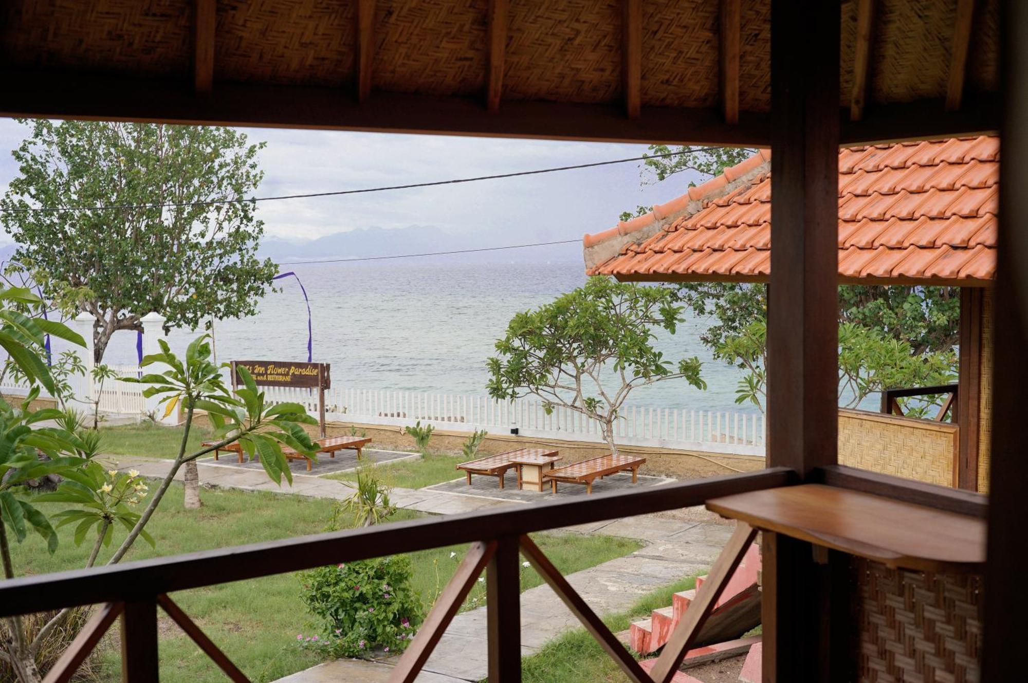 Yut'S Inn Flower Paradise Gili Gede Dış mekan fotoğraf